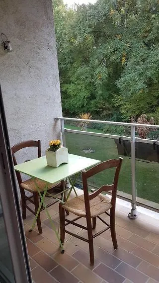 Appartement T2 Face Au Golf Buzet-sur-Tarn 0*,  France